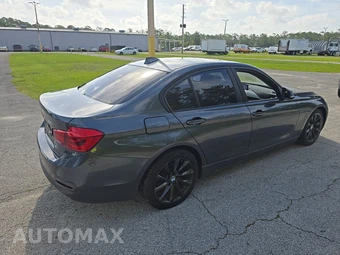 2018 BMW 3 Series Sedan 320i xDrive - miniatura 4