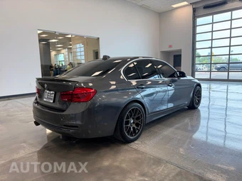 2018 BMW 3 Series Sedan 328d - miniatura 2