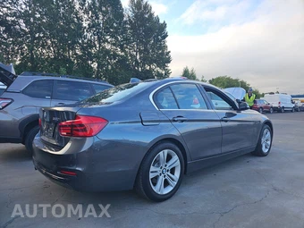 2018 BMW 3 Series Sedan 330i SPORT LINE - miniatura 4