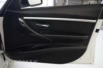 2018 BMW 3 Series Sedan 330i SPORT LINE - miniatura 17