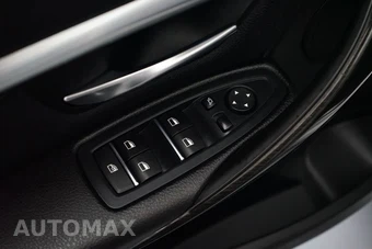 2018 BMW 3 Series Sedan 330i SPORT LINE - miniatura 18