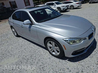 2018 BMW 3 Series Sedan 330i SPORT LINE - miniatura 4