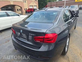 2018 BMW 3 Series Sedan 330i SPORT LINE - miniatura 3