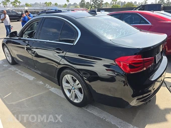 2018 BMW 3 Series Sedan 330i SPORT LINE - miniatura 6