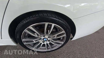 2018 BMW 3 Series Sedan 330i xDrive M SPORT LINE - miniatura 34