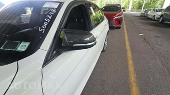 2018 BMW 3 Series Sedan 330i xDrive M SPORT LINE - miniatura 36