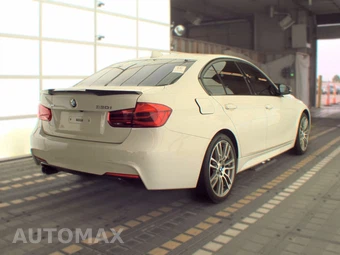 2018 BMW 3 Series Sedan 330i xDrive M SPORT LINE - miniatura 4