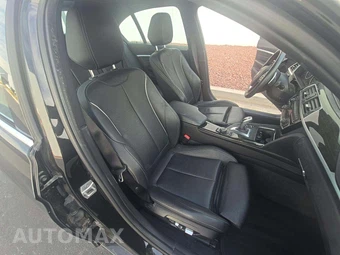 2018 BMW 3 Series Sedan 330i xDrive - miniatura 15