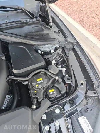 2018 BMW 3 Series Sedan 330i xDrive - miniatura 27