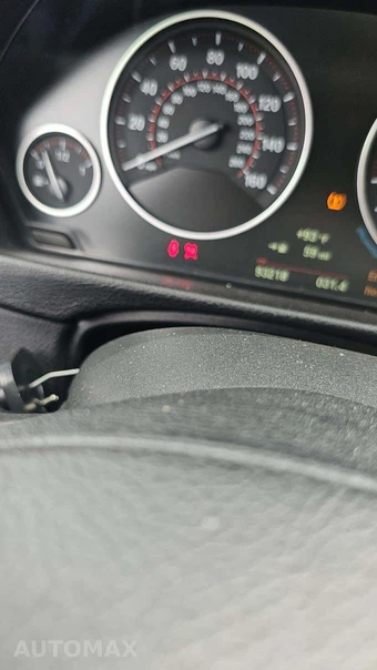 2018 BMW 3 Series Sedan 330i xDrive - miniatura 41