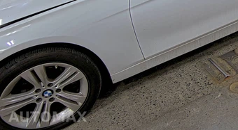 2018 BMW 3 Series Sedan 330i xDrive - miniatura 7