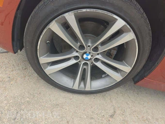 2018 BMW 3 Series Sedan 330i xDrive - miniatura 18