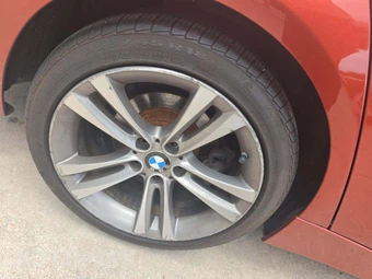 2018 BMW 3 Series Sedan 330i xDrive - miniatura 21