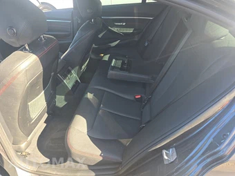 2018 BMW 3 Series Sedan 330i xDrive - miniatura 13