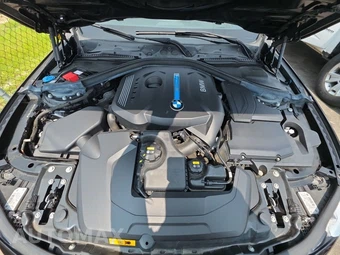 2018 BMW 3 Series Sedan iPerformance - miniatura 15