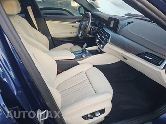2018 BMW 5 Series Sedan 530i LUXURY LINE - miniatura 8