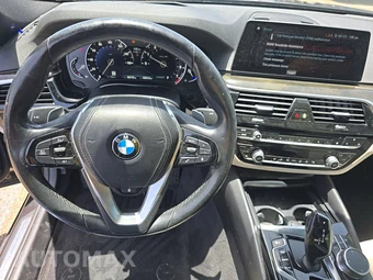 2018 BMW 5 Series Sedan 530i SPORT LINE - miniatura 11