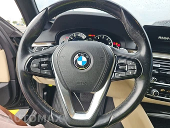 2018 BMW 5 Series Sedan 530i SPORT LINE - miniatura 10