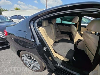 2018 BMW 5 Series Sedan 530i SPORT LINE - miniatura 16