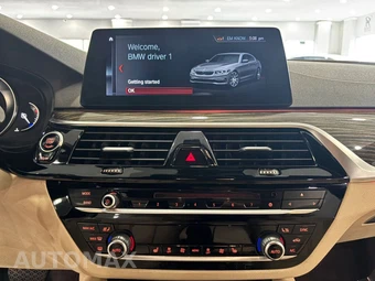 2018 BMW 5 Series Sedan 530i SPORT LINE - miniatura 27