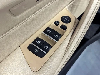 2018 BMW 5 Series Sedan 530i SPORT LINE - miniatura 37