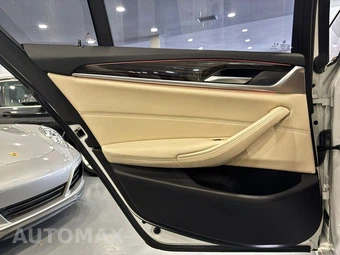 2018 BMW 5 Series Sedan 530i SPORT LINE - miniatura 39