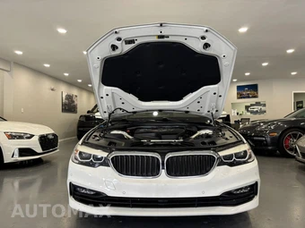 2018 BMW 5 Series Sedan 530i SPORT LINE - miniatura 45