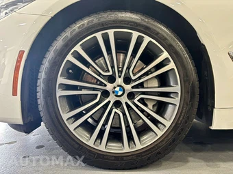 2018 BMW 5 Series Sedan 530i SPORT LINE - miniatura 47
