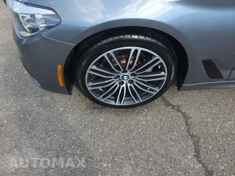 2018 BMW 5 Series Sedan 530i xDrive M SPORT LINE - miniatura 8