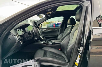 2018 BMW 5 Series Sedan 530i xDrive - miniatura 21