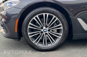 2018 BMW 5 Series Sedan 530i xDrive - miniatura 35