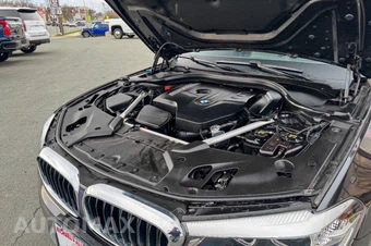 2018 BMW 5 Series Sedan 530i xDrive - miniatura 36