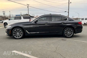 2018 BMW 5 Series Sedan 530i xDrive - miniatura 7