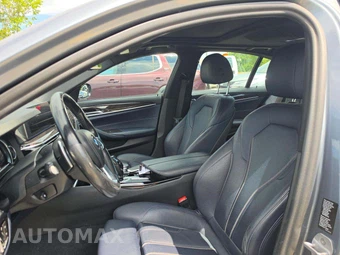 2018 BMW 5 Series Sedan 530i xDrive - miniatura 4