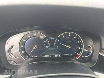 2018 BMW 5 Series Sedan 530i xDrive - miniatura 9