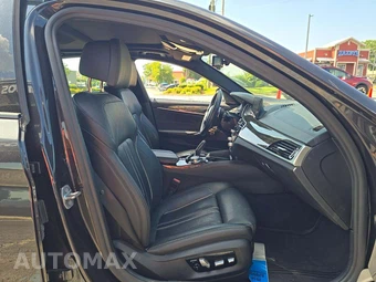 2018 BMW 5 Series Sedan 540i M SPORT LINE - miniatura 18