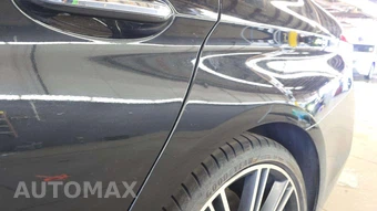 2018 BMW 5 Series Sedan 540i - miniatura 25