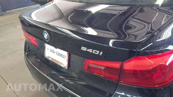 2018 BMW 5 Series Sedan 540i - miniatura 26