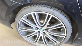 2018 BMW 5 Series Sedan 540i - miniatura 32