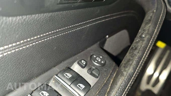 2018 BMW 5 Series Sedan 540i - miniatura 33