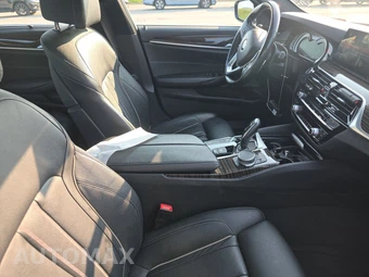 2018 BMW 5 Series Sedan 540i xDrive LUXURY LINE - miniatura 8