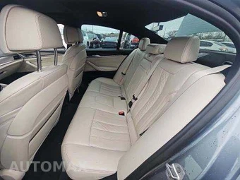 2018 BMW 5 Series Sedan iPerformance LUXURY LINE - miniatura 13