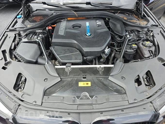 2018 BMW 5 Series Sedan iPerformance M SPORT LINE - miniatura 15