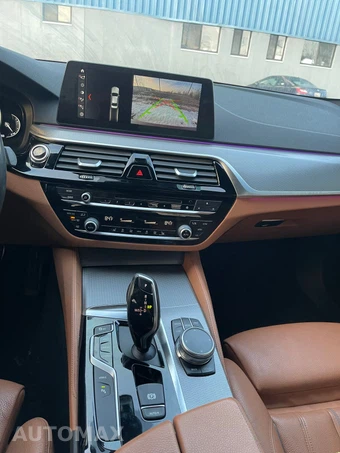 2018 BMW 5 Series Sedan iPerformance M SPORT LINE - miniatura 22