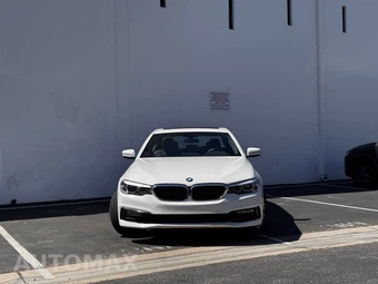 2018 BMW 5 Series Sedan iPerformance - miniatura 2