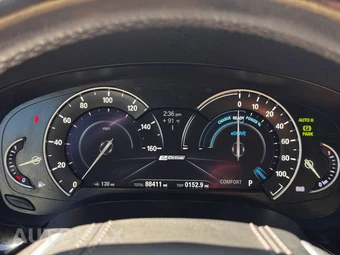 2018 BMW 5 Series Sedan iPerformance - miniatura 20