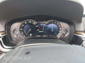 2018 BMW 5 Series Sedan iPerformance - miniatura 9