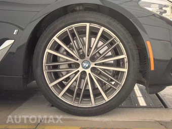 2018 BMW 5 Series Sedan iPerformance - miniatura 10