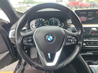2018 BMW 5 Series Sedan iPerformance - miniatura 16