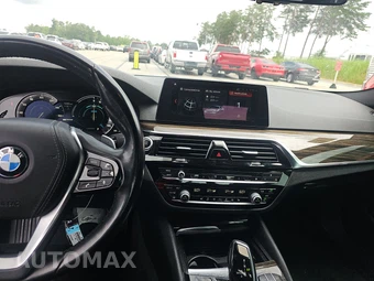 2018 BMW 5 Series Sedan iPerformance - miniatura 17